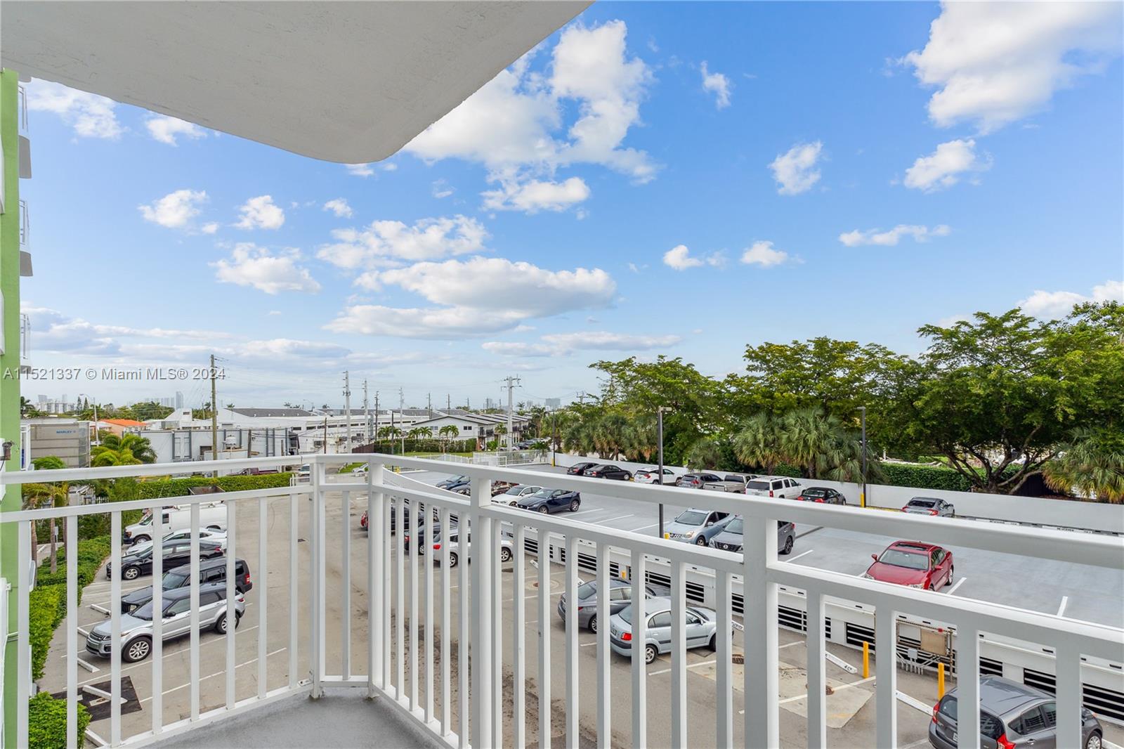 2150 Sans Souci Blvd C302, North Miami, FL 33181, 2 Bedrooms Bedrooms, ,2 BathroomsBathrooms,Residential,For Sale,Sans Souci Blvd,A11521337