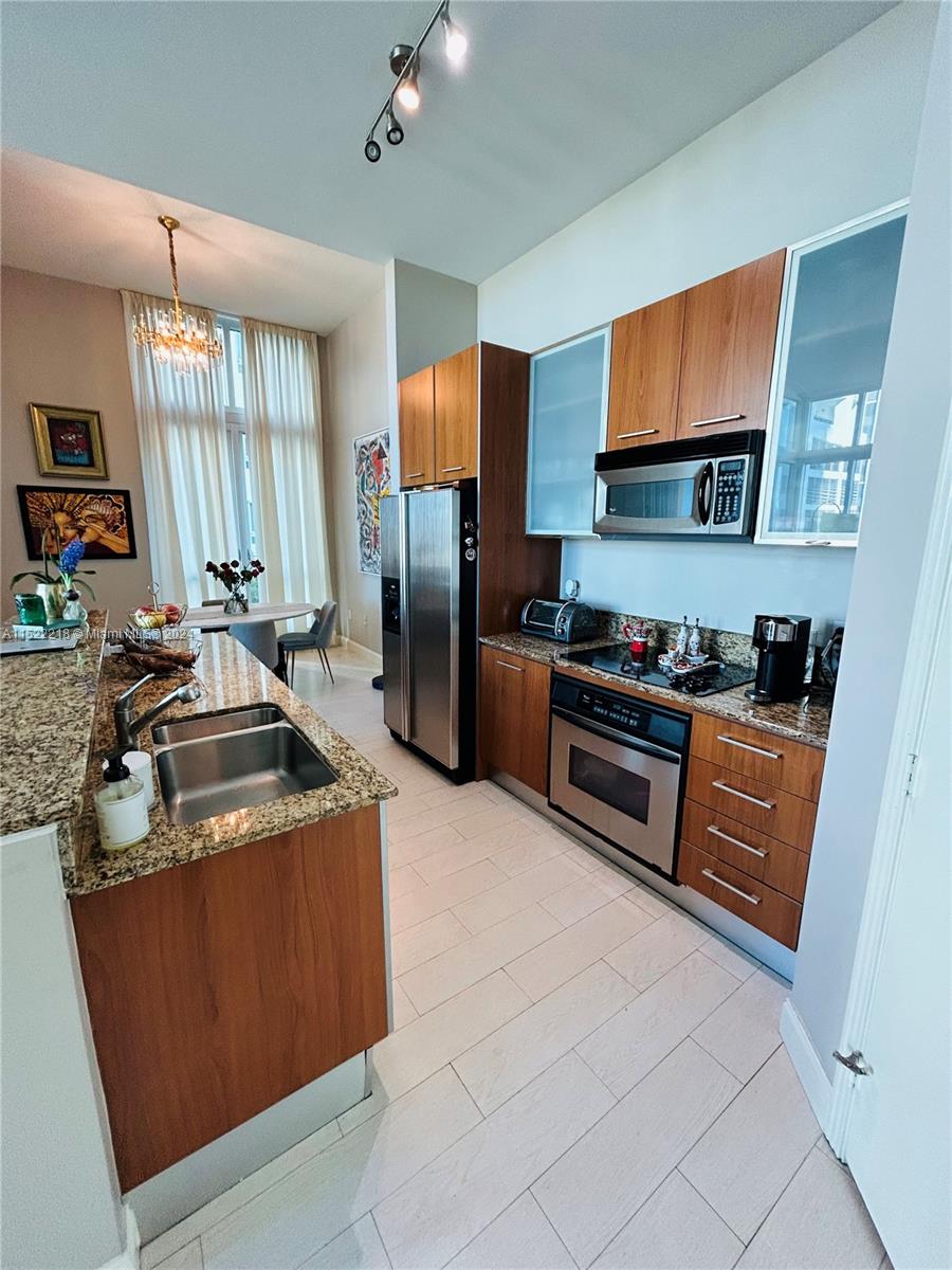 9066 73rd Ct, Miami, FL, 33156 United States, 1 Bedroom Bedrooms, ,1 BathroomBathrooms,Residential,For Sale,73rd Ct,A11522218