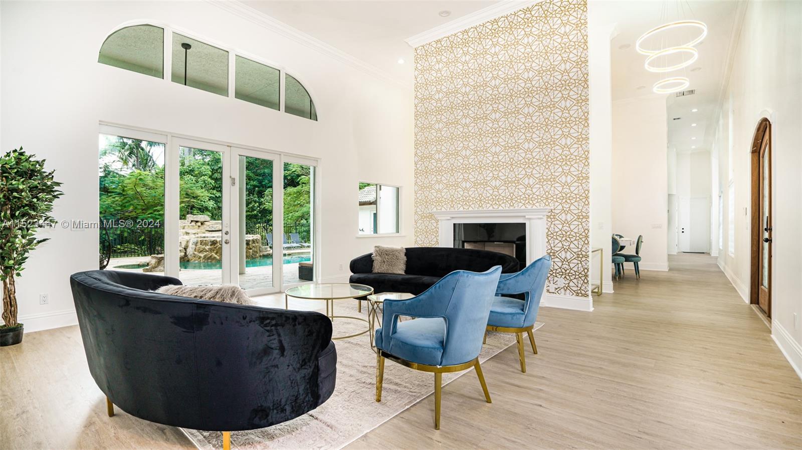 141 Royal Palm Ct, Plantation, Florida 33317, 10 Bedrooms Bedrooms, ,6 BathroomsBathrooms,Residential,For Sale,141 Royal Palm Ct,A11523447