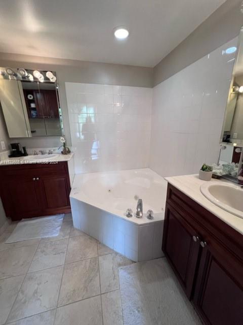 9805 52nd St, Doral, FL, 33178 United States, 2 Bedrooms Bedrooms, ,2 BathroomsBathrooms,Residential,For Sale,52nd St,A11522603