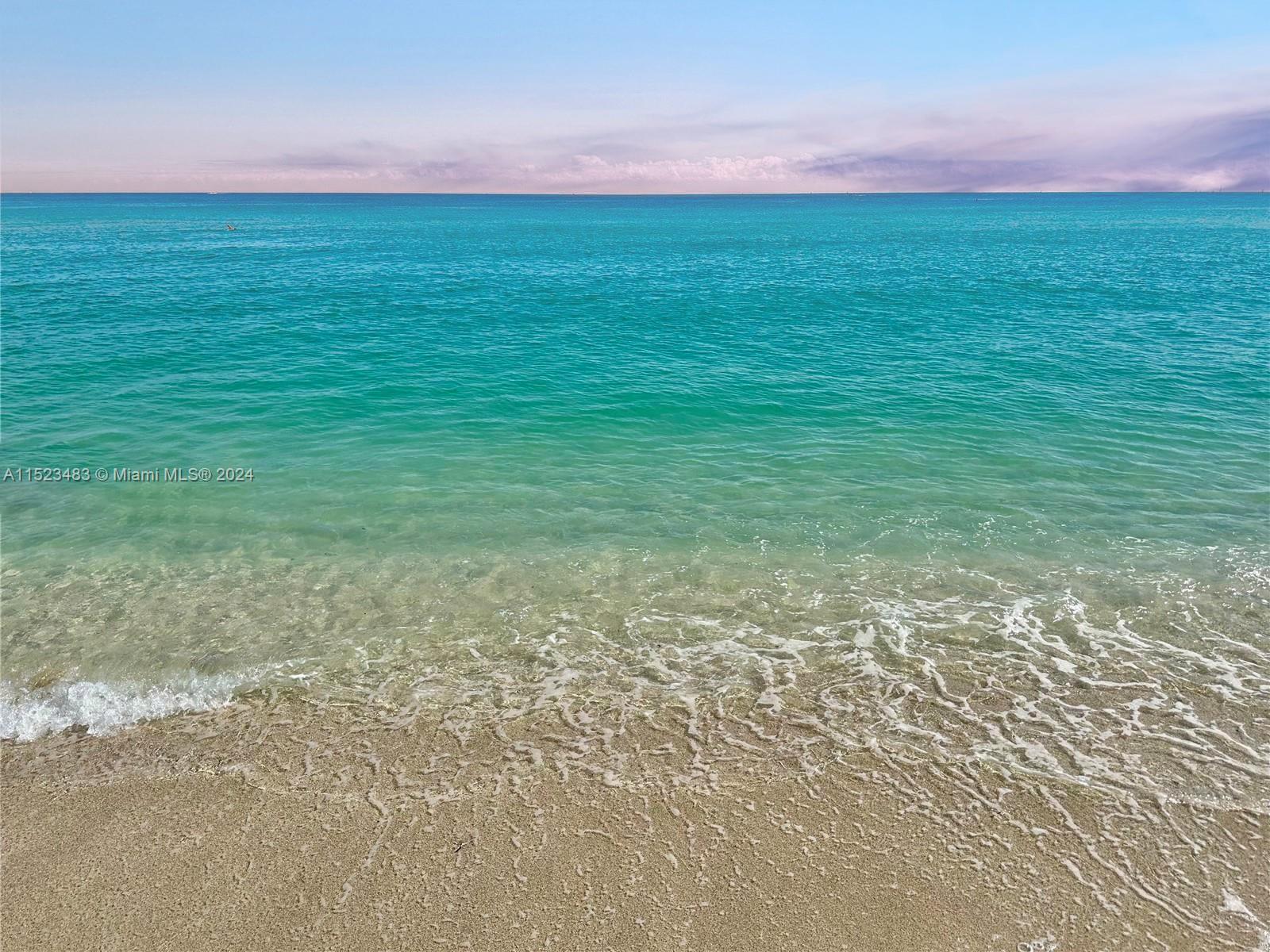 325 Ocean Dr 405, Miami Beach, Florida 33139, 1 Bedroom Bedrooms, ,1 BathroomBathrooms,Residential,For Sale,325 Ocean Dr 405,A11523483