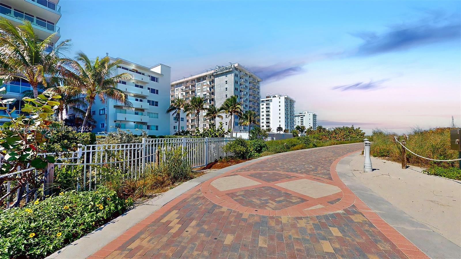 325 Ocean Dr 405, Miami Beach, Florida 33139, 1 Bedroom Bedrooms, ,1 BathroomBathrooms,Residential,For Sale,325 Ocean Dr 405,A11523483