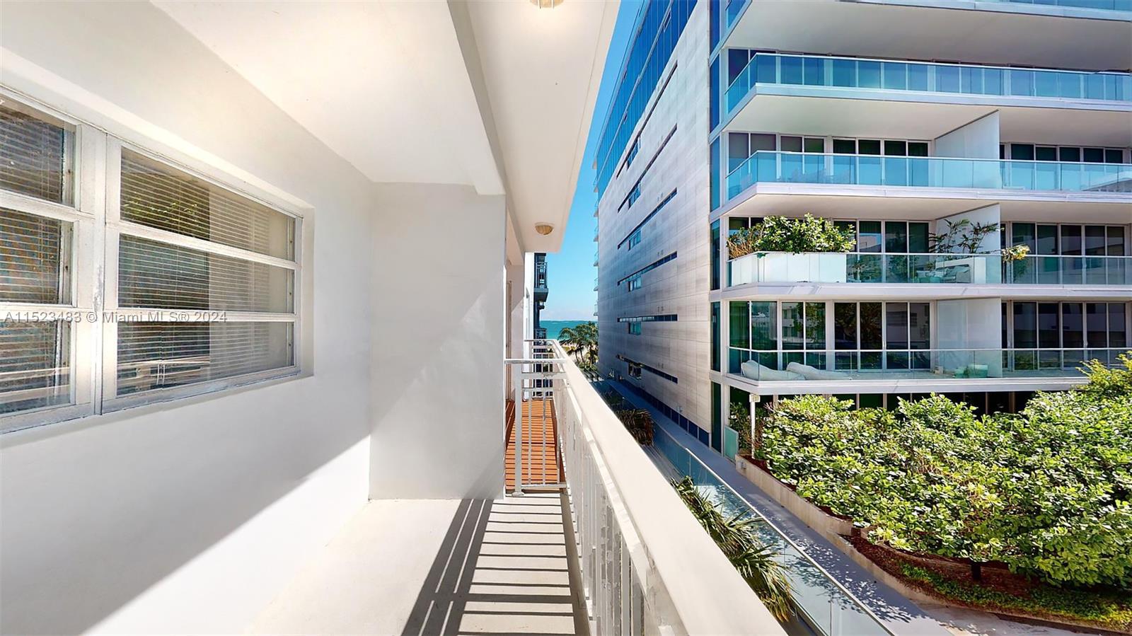 325 Ocean Dr 405, Miami Beach, FL 33139, 1 Bedroom Bedrooms, ,1 BathroomBathrooms,Residential,For Sale,Ocean Dr,A11523483