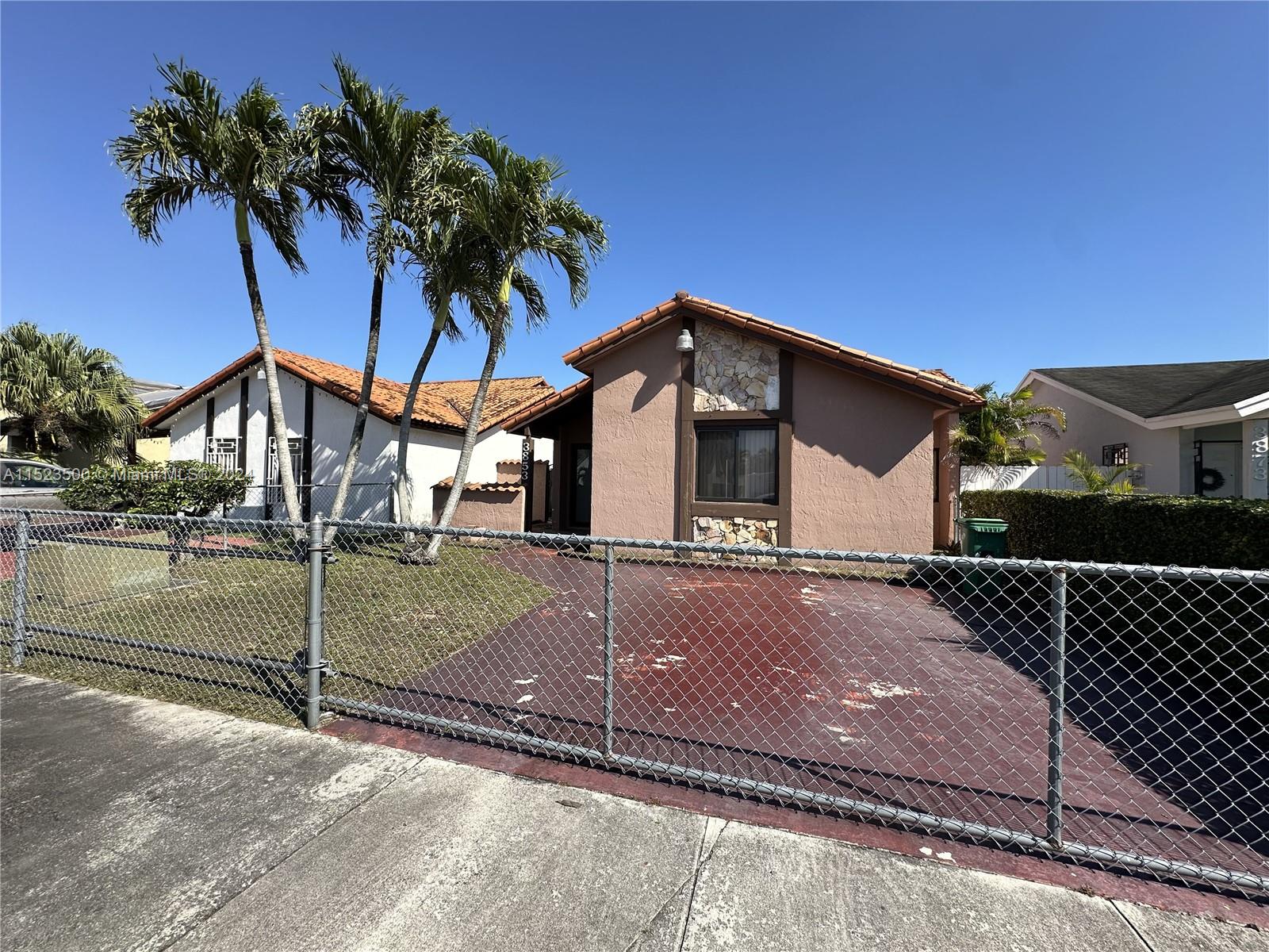 3853 SW 133rd Pl  For Sale A11523500, FL