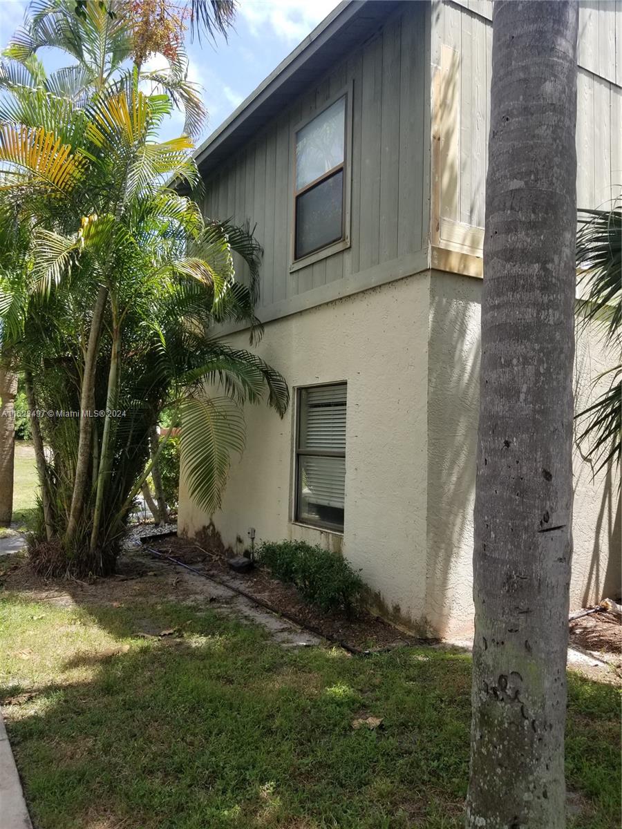 23 Crossing Circle, Boynton Beach, FL, 33435 United States, 2 Bedrooms Bedrooms, ,2 BathroomsBathrooms,Residential,For Sale,Crossing Circle,A11523497