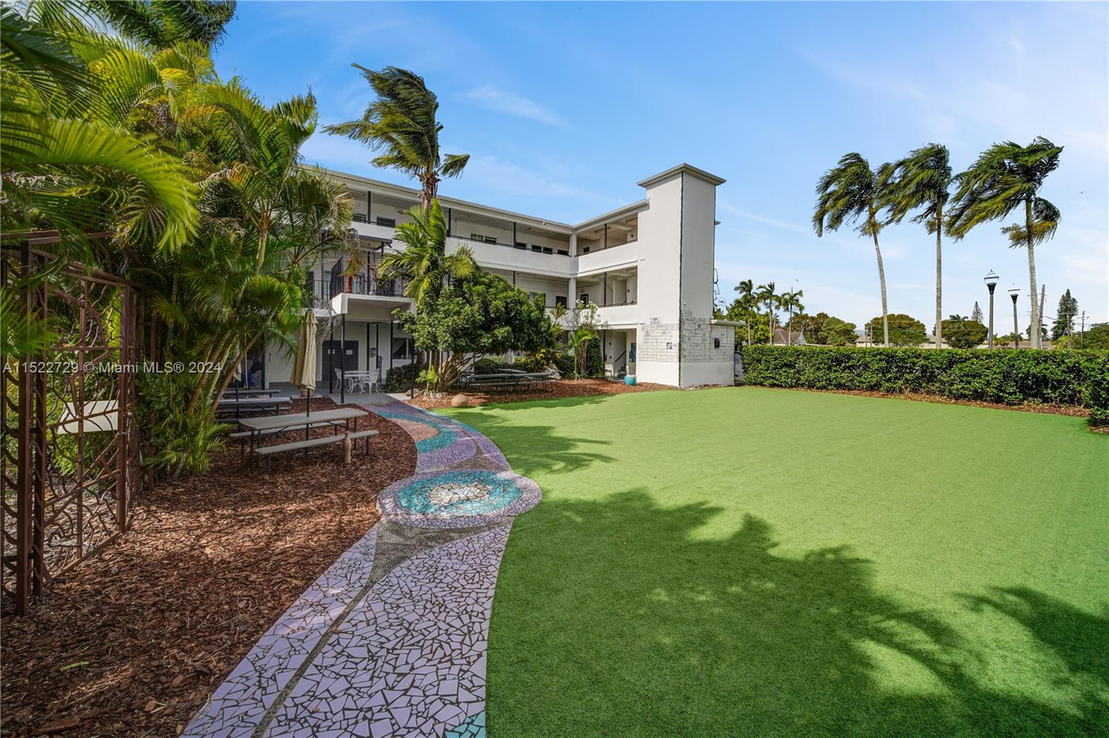 240 & 250 N Krome Ave, Homestead, Florida 33030, ,Commercialsale,For Sale,240 & 250 N Krome Ave,A11522729