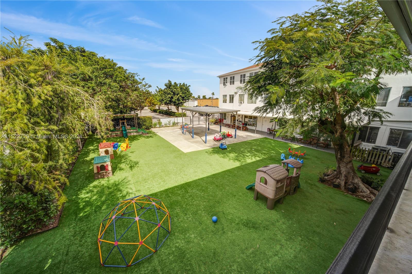 240 & 250 N Krome Ave, Homestead, Florida 33030, ,Commercialsale,For Sale,240 & 250 N Krome Ave,A11522729