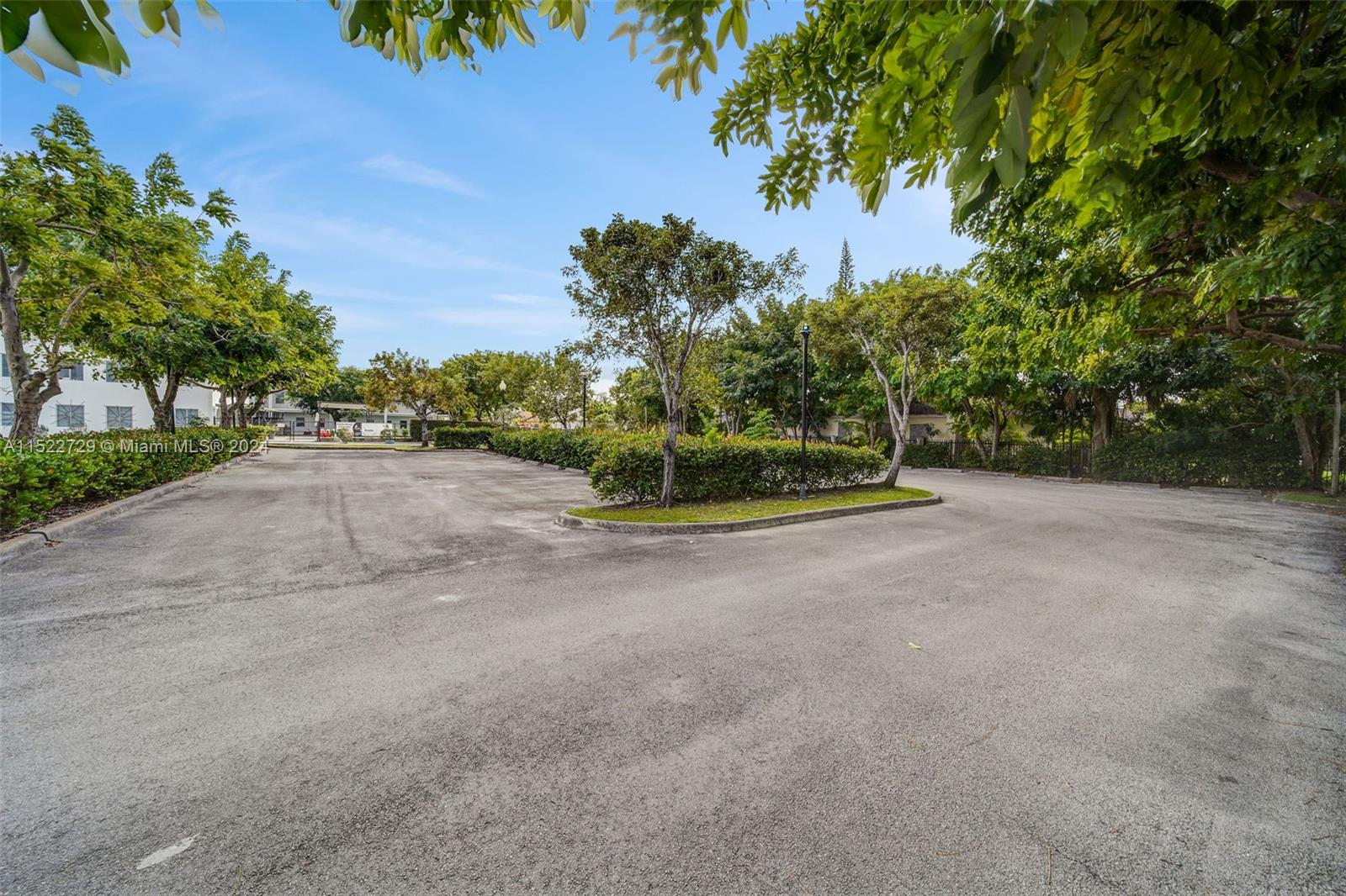 240 & 250 N Krome Ave, Homestead, Florida 33030, ,Commercialsale,For Sale,240 & 250 N Krome Ave,A11522729