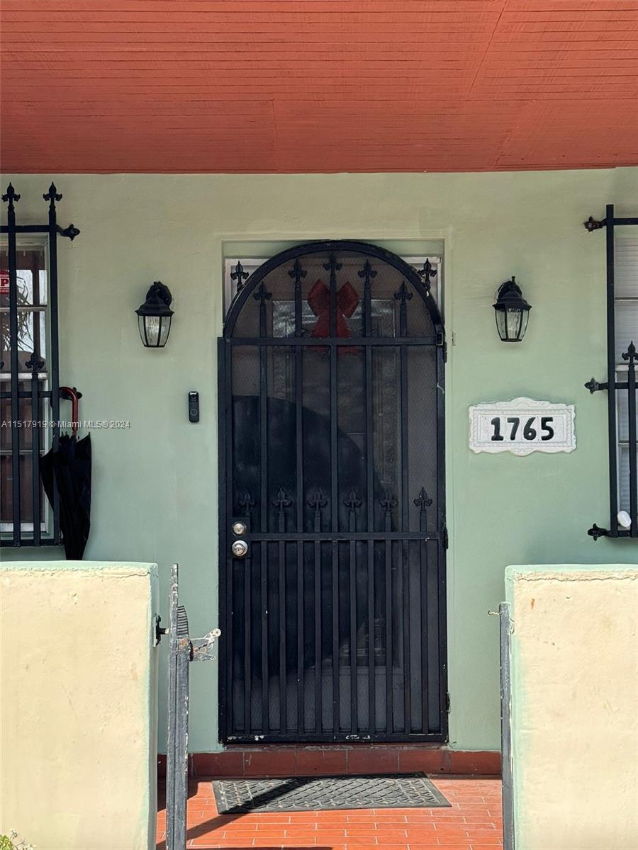 1765 5th St, Miami, FL, 33125 United States, 2 Bedrooms Bedrooms, ,1 BathroomBathrooms,Residential,For Sale,5th St,A11517919