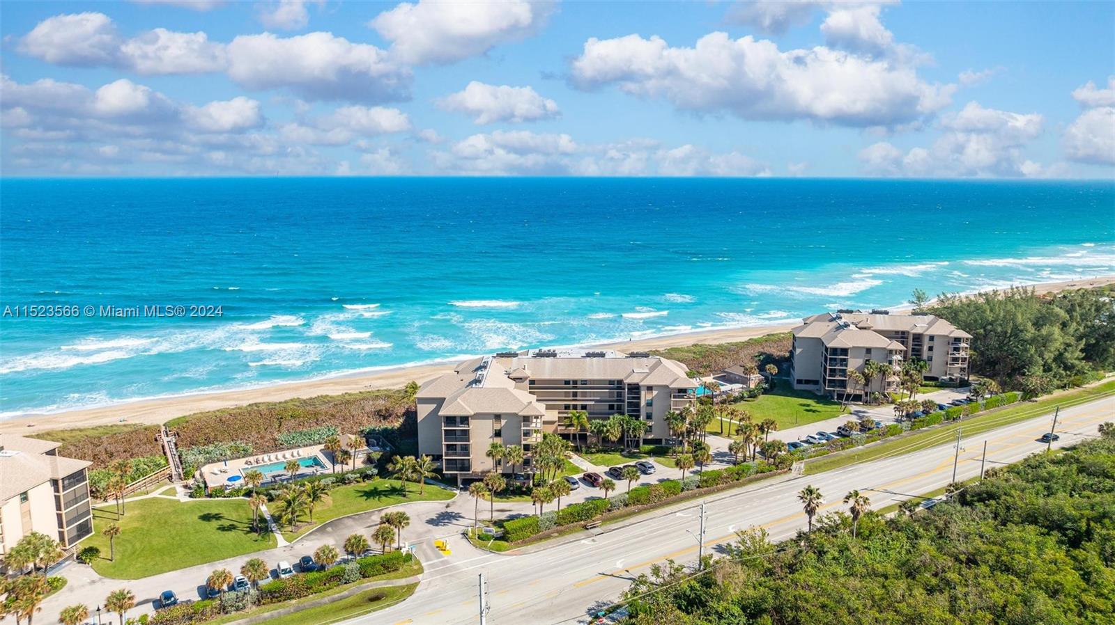 2571 Ocean Blvd, Hutchinson Island, FL, 34996 United States, 2 Bedrooms Bedrooms, ,2 BathroomsBathrooms,Residential,For Sale,Ocean Blvd,A11523566