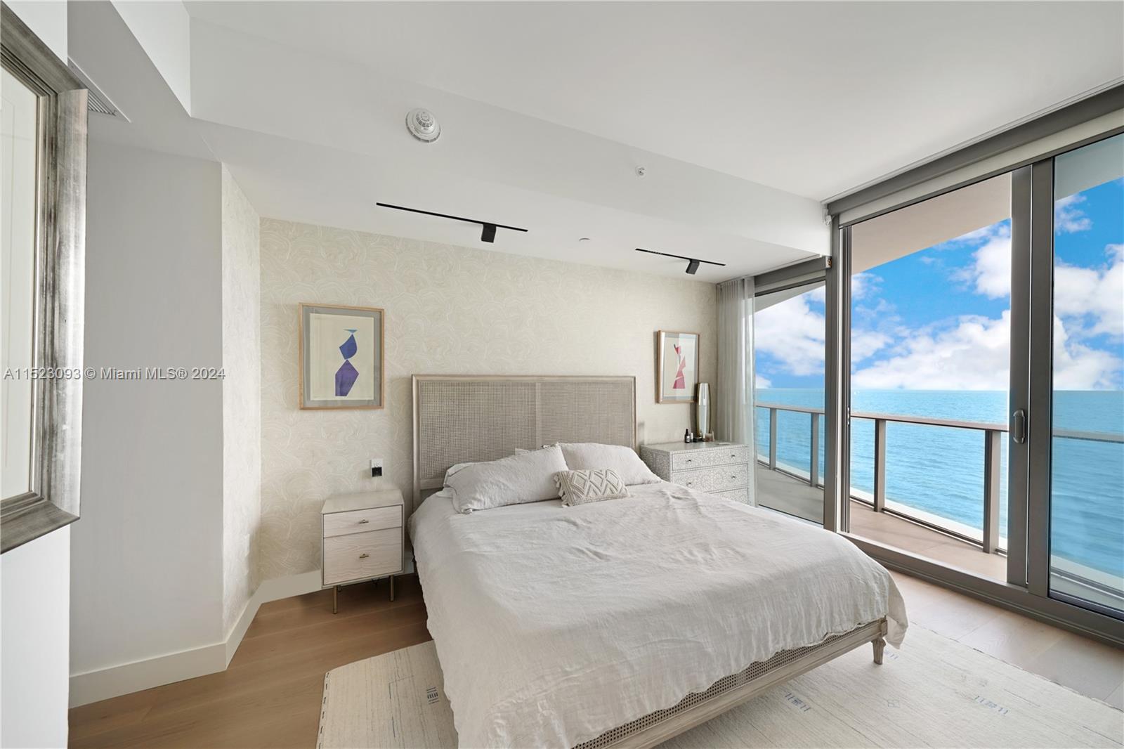 15701 Collins Ave, Sunny Isles Beach, FL, 33160 United States, 2 Bedrooms Bedrooms, ,2 BathroomsBathrooms,Residential,For Sale,Collins Ave,A11523093
