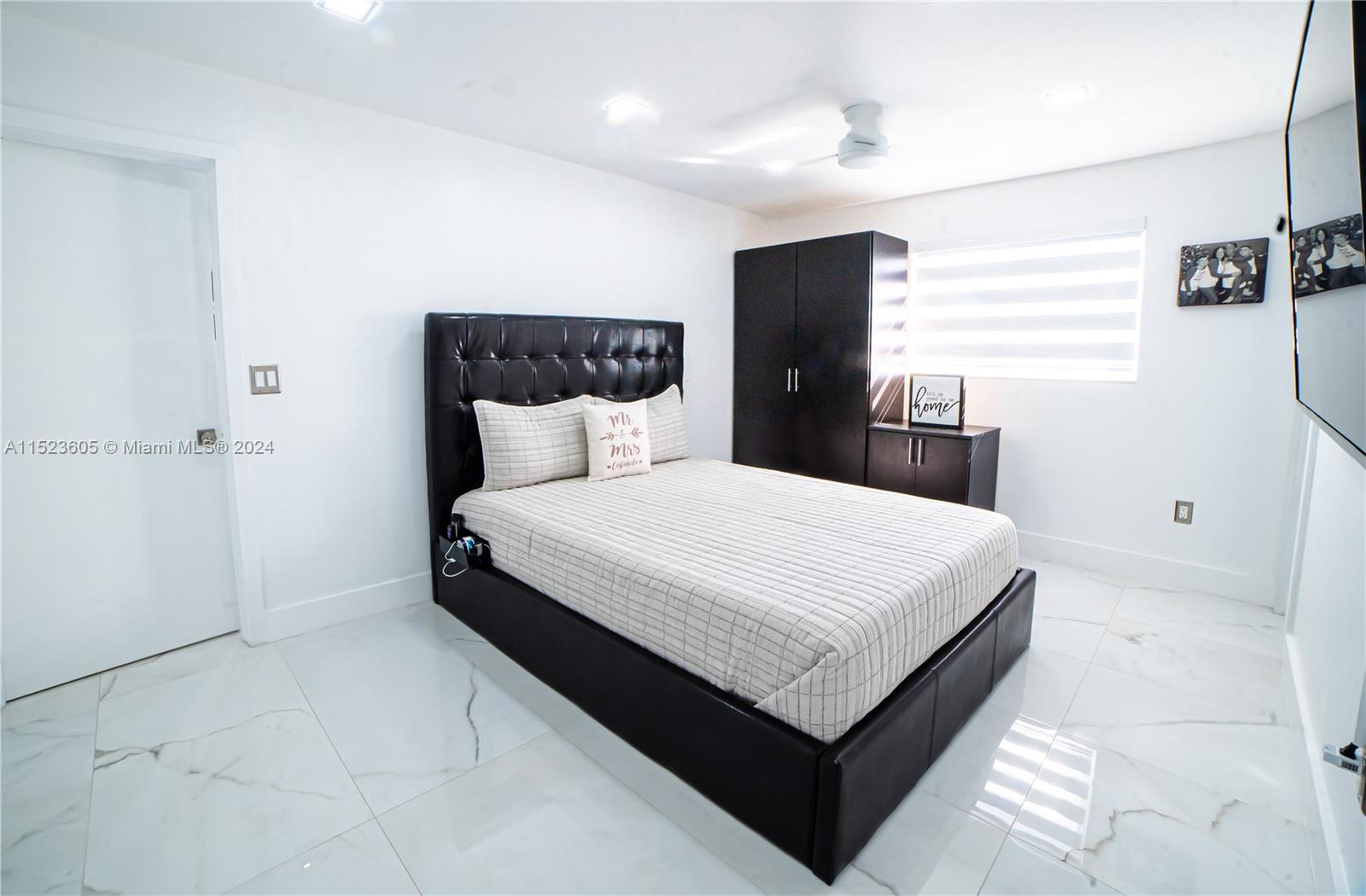 2519 Acapulco Dr, Miramar, Florida 33023, 3 Bedrooms Bedrooms, ,2 BathroomsBathrooms,Residential,For Sale,2519 Acapulco Dr,A11523605