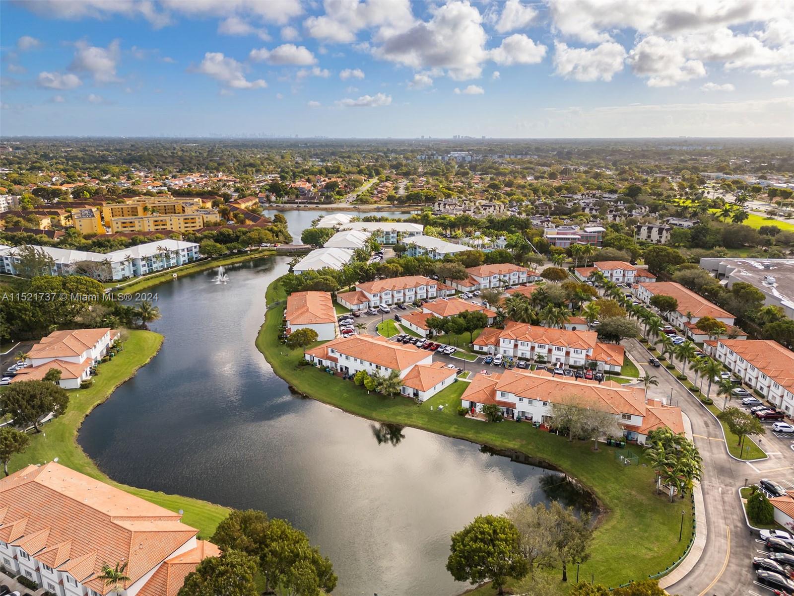 Kendall Greens Community with lake