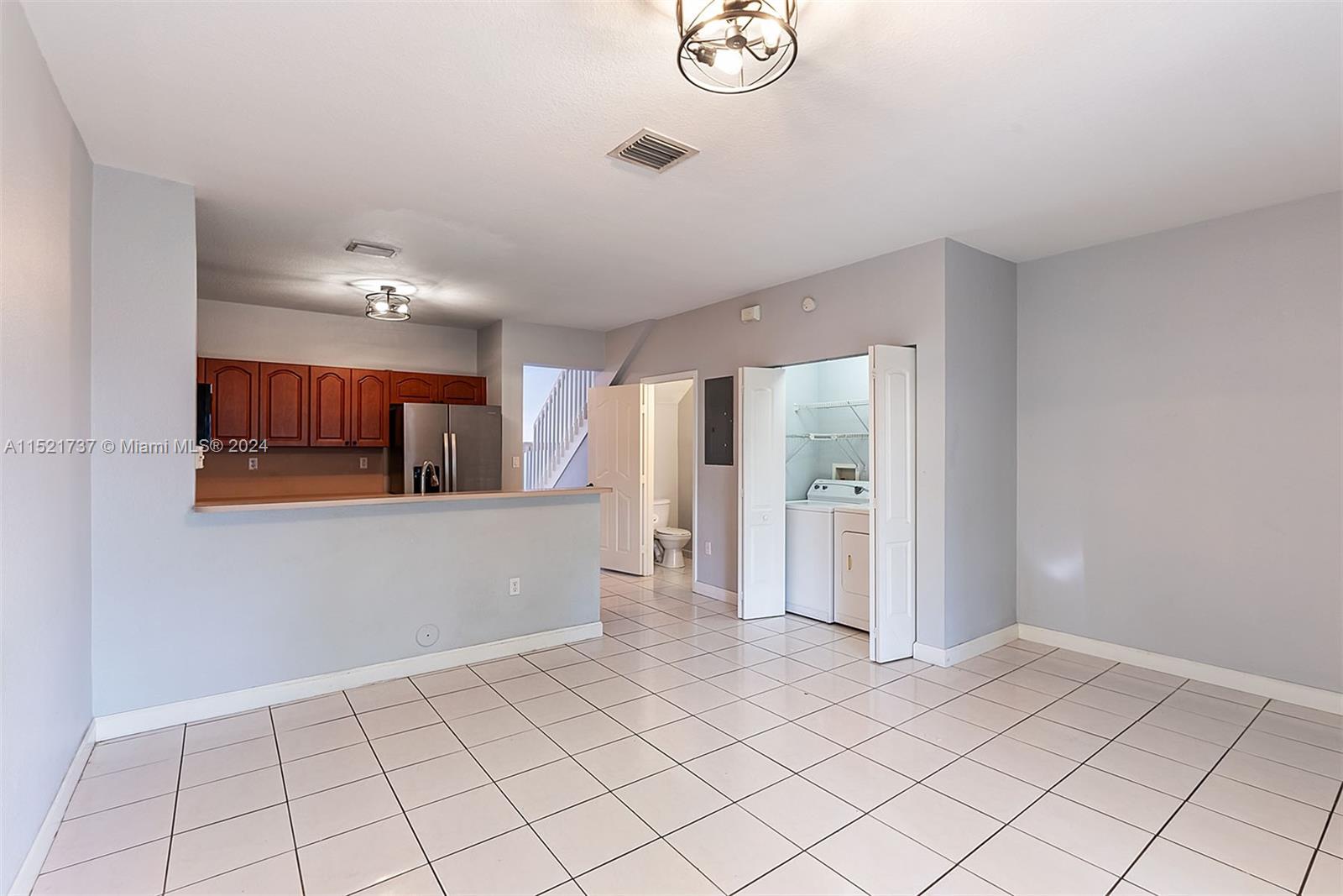 8440 SW 150th Ave 4 (104), Miami, Florida 33193, 3 Bedrooms Bedrooms, ,2 BathroomsBathrooms,Residential,For Sale,8440 SW 150th Ave 4 (104),A11521737