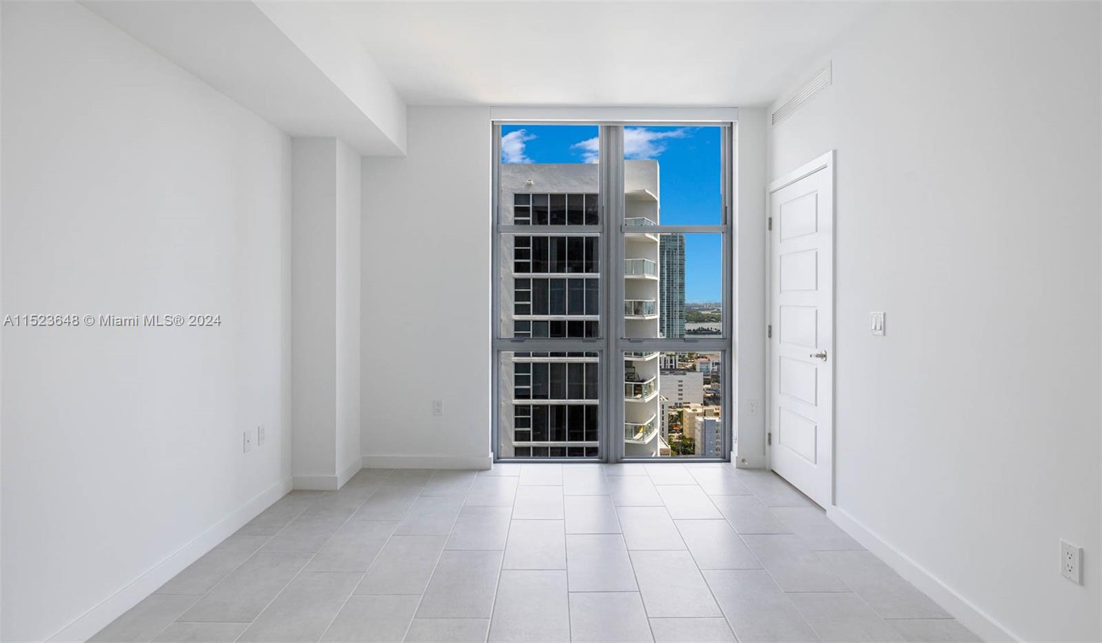 2150 N Bayshore Dr 1907, Miami, Florida 33137, 1 Bedroom Bedrooms, ,1 BathroomBathrooms,Residentiallease,For Rent,2150 N Bayshore Dr 1907,A11523648