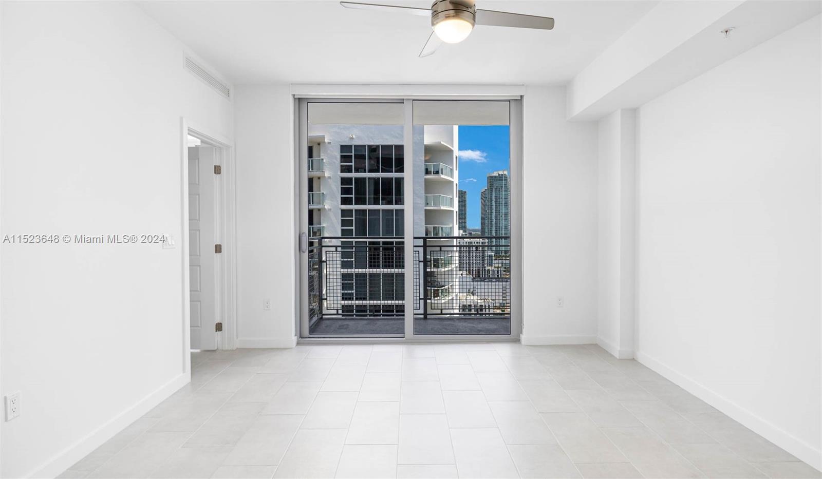 2150 N Bayshore Dr 1907, Miami, Florida 33137, 1 Bedroom Bedrooms, ,1 BathroomBathrooms,Residentiallease,For Rent,2150 N Bayshore Dr 1907,A11523648