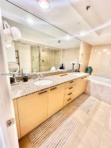 1830 Ocean Dr, Hallandale Beach, FL, 33009 United States, 2 Bedrooms Bedrooms, ,3 BathroomsBathrooms,Residential,For Sale,Ocean Dr,A11523650