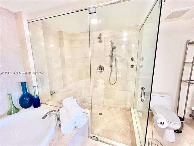 1830 Ocean Dr, Hallandale Beach, FL, 33009 United States, 2 Bedrooms Bedrooms, ,3 BathroomsBathrooms,Residential,For Sale,Ocean Dr,A11523650