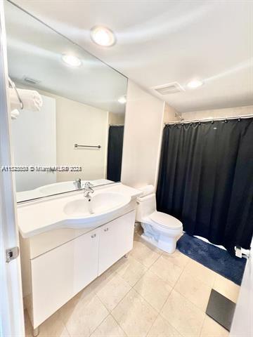 1830 Ocean Dr, Hallandale Beach, FL, 33009 United States, 2 Bedrooms Bedrooms, ,3 BathroomsBathrooms,Residential,For Sale,Ocean Dr,A11523650