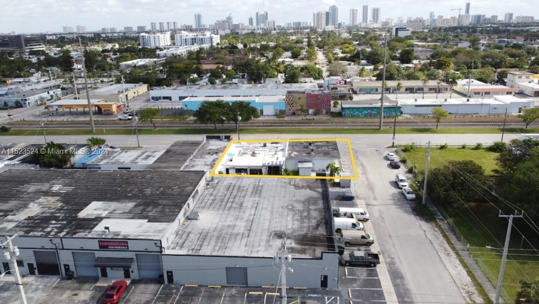 201 N Dixie Hwy, Hallandale Beach, Florida 33009, ,Commercialsale,For Sale,201 N Dixie Hwy,A11523524