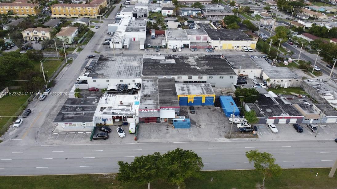 201 N Dixie Hwy, Hallandale Beach, Florida 33009, ,Commercialsale,For Sale,201 N Dixie Hwy,A11523524