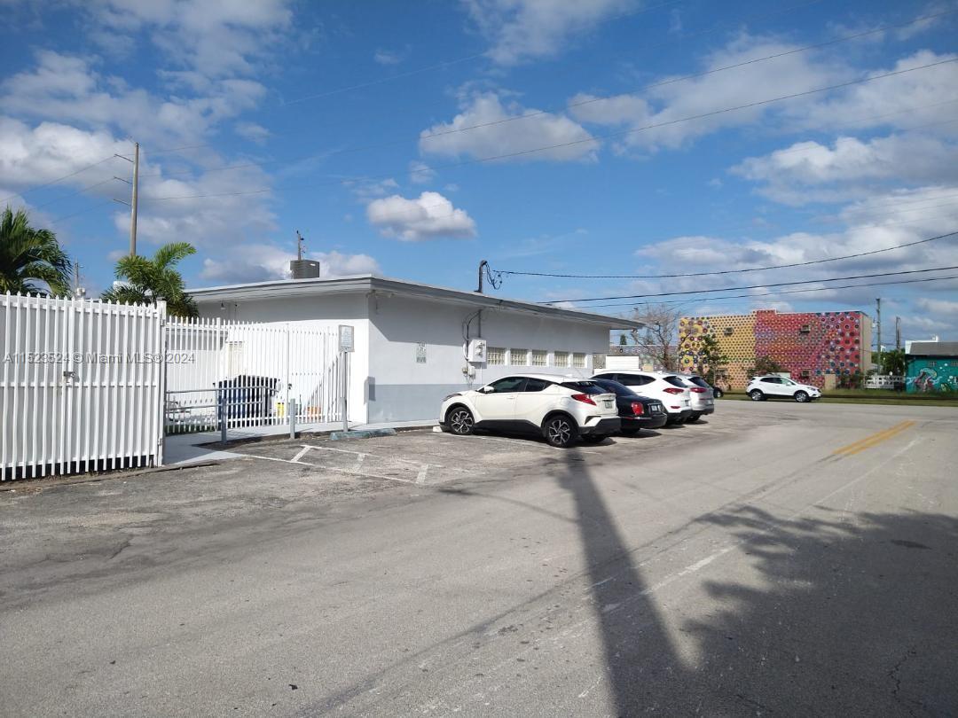 201 N Dixie Hwy, Hallandale Beach, Florida 33009, ,Commercialsale,For Sale,201 N Dixie Hwy,A11523524
