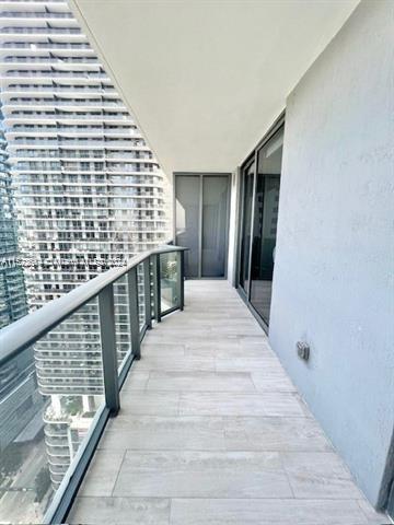 45 9th St, Miami, FL, 33130 United States, 1 Bedroom Bedrooms, ,1 BathroomBathrooms,Residential,For Sale,9th St,A11523654