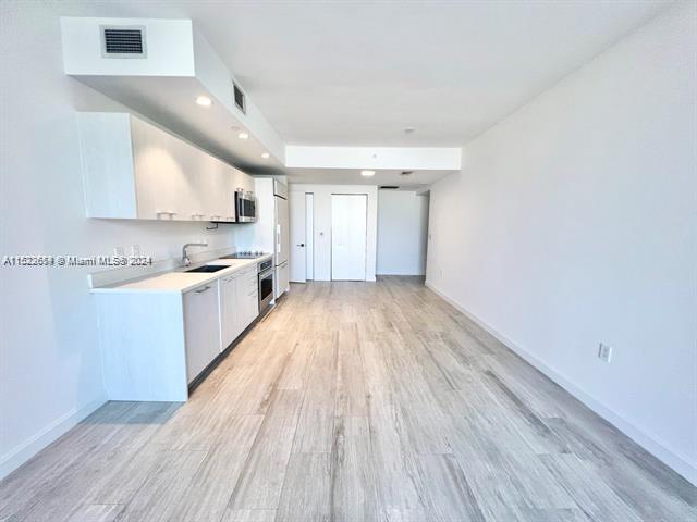 45 9th St, Miami, FL, 33130 United States, 1 Bedroom Bedrooms, ,1 BathroomBathrooms,Residential,For Sale,9th St,A11523654