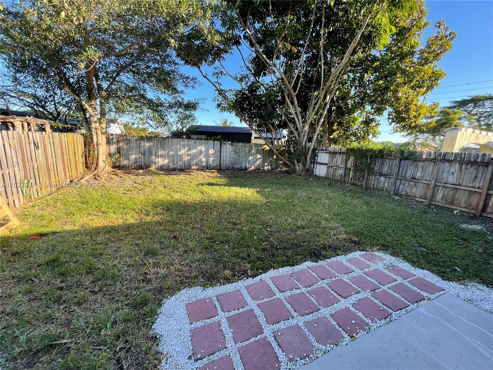 Listing Photo 13