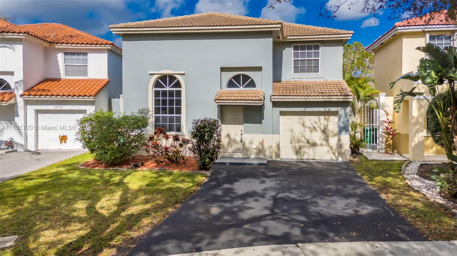 10791 Saratoga Dr, Cooper City, FL, 33026 United States, 4 Bedrooms Bedrooms, ,2 BathroomsBathrooms,Residential,For Sale,Saratoga Dr,A11521720