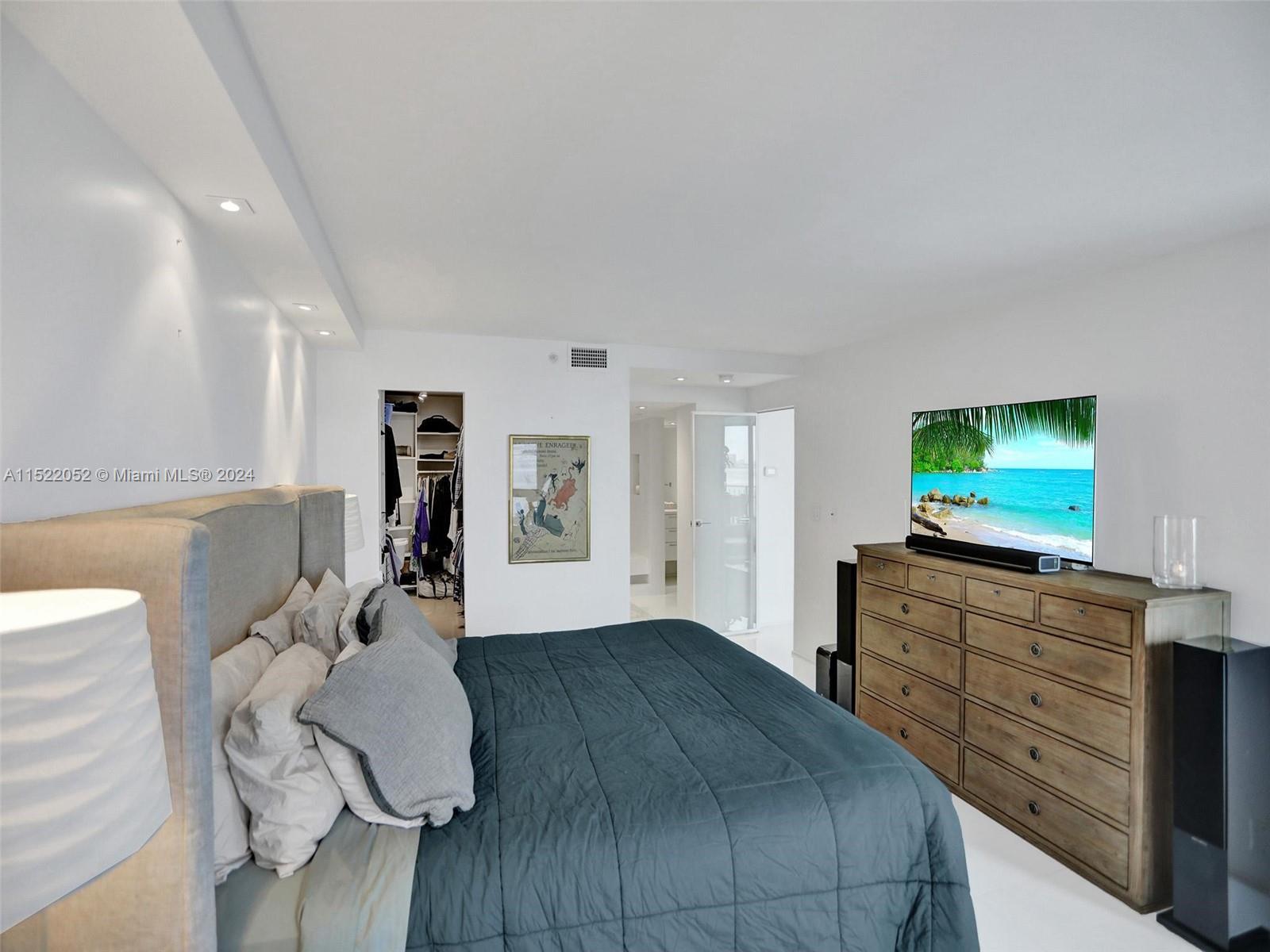 4000 Towerside Ter 1506, Miami, Florida 33138, 2 Bedrooms Bedrooms, ,2 BathroomsBathrooms,Residential,For Sale,4000 Towerside Ter 1506,A11522052