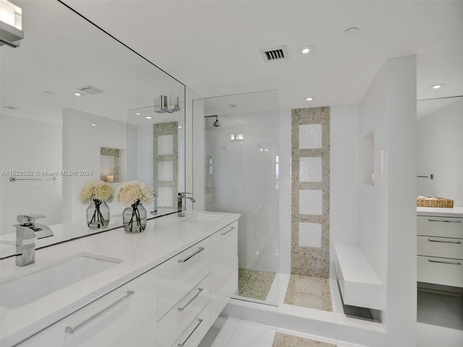 4000 Towerside Ter 1506, Miami, Florida 33138, 2 Bedrooms Bedrooms, ,2 BathroomsBathrooms,Residential,For Sale,4000 Towerside Ter 1506,A11522052