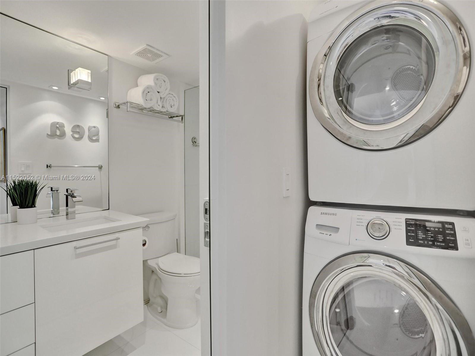 4000 Towerside Ter 1506, Miami, Florida 33138, 2 Bedrooms Bedrooms, ,2 BathroomsBathrooms,Residential,For Sale,4000 Towerside Ter 1506,A11522052