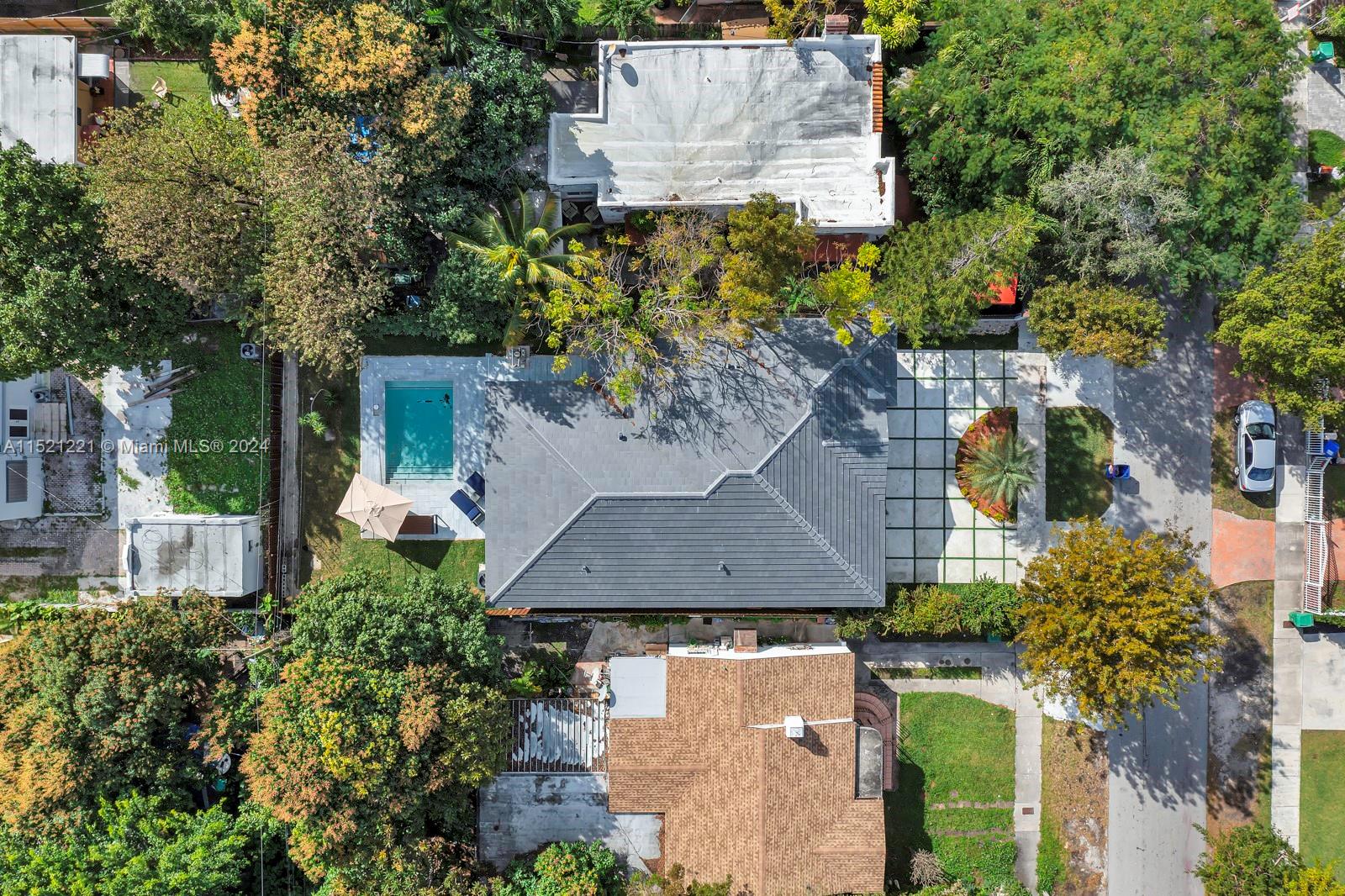 2356 SW 11th St, Miami, Florida 33135, 5 Bedrooms Bedrooms, ,4 BathroomsBathrooms,Residential,For Sale,2356 SW 11th St,A11521221