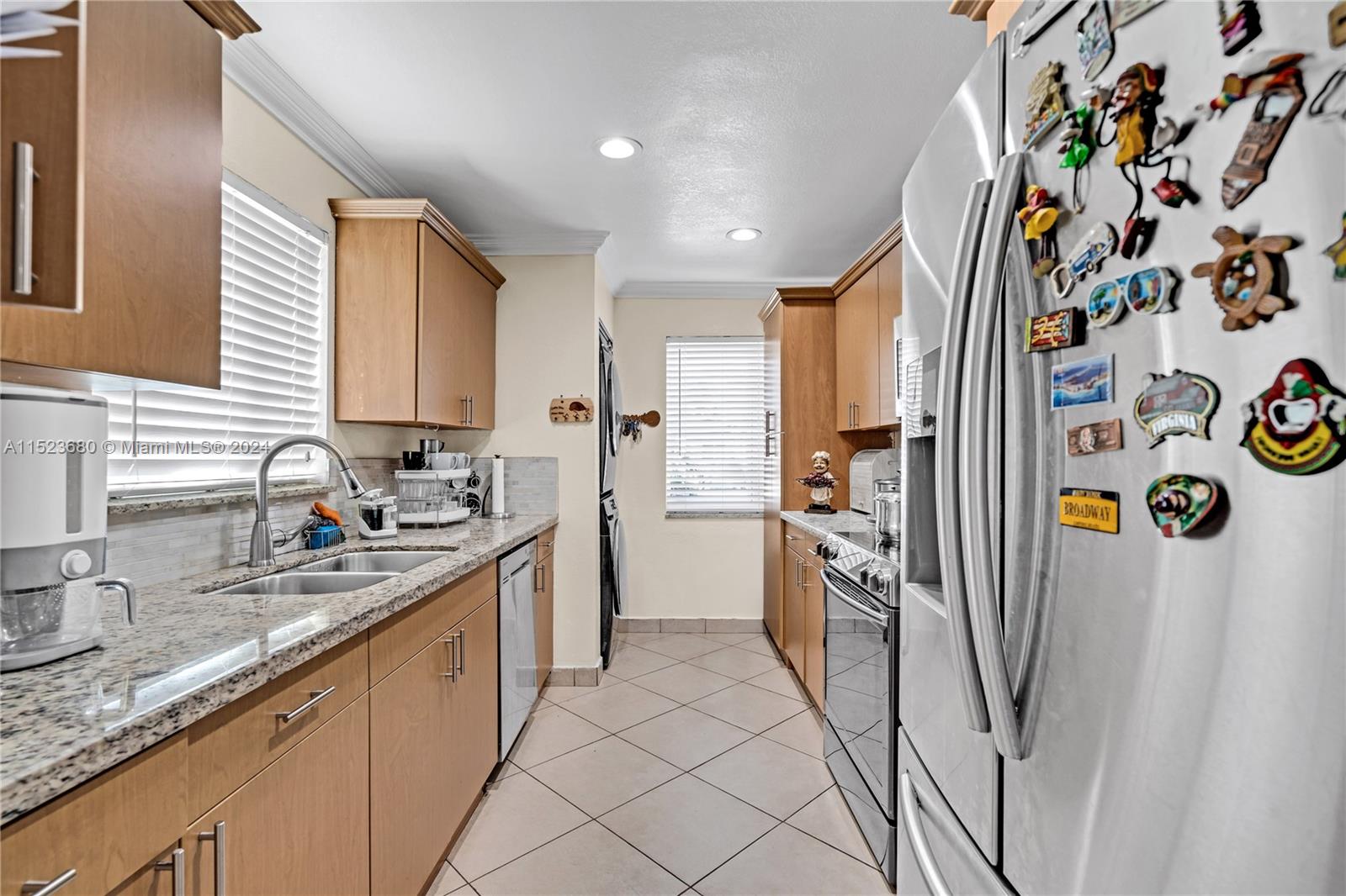 11440 185th Ter, Miami, FL, 33157 United States, 3 Bedrooms Bedrooms, ,2 BathroomsBathrooms,Residential,For Sale,185th Ter,A11523680