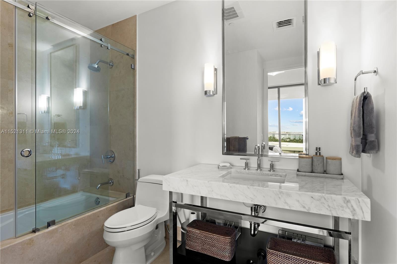 9705 Collins Ave, Bal Harbour, FL, 33154 United States, 2 Bedrooms Bedrooms, ,2 BathroomsBathrooms,Residential,For Sale,Collins Ave,A11521311