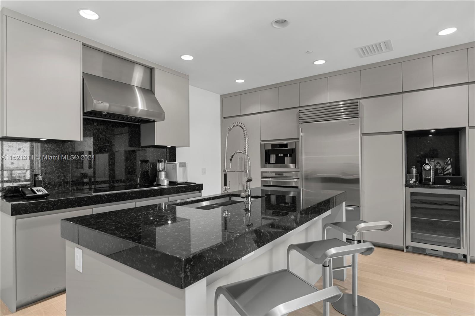 9705 Collins Ave, Bal Harbour, FL, 33154 United States, 2 Bedrooms Bedrooms, ,2 BathroomsBathrooms,Residential,For Sale,Collins Ave,A11521311