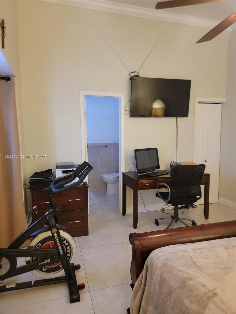 11821 SW 18th St 2-23, Miami, Florida 33175, 3 Bedrooms Bedrooms, ,2 BathroomsBathrooms,Residential,For Sale,11821 SW 18th St 2-23,A11522771