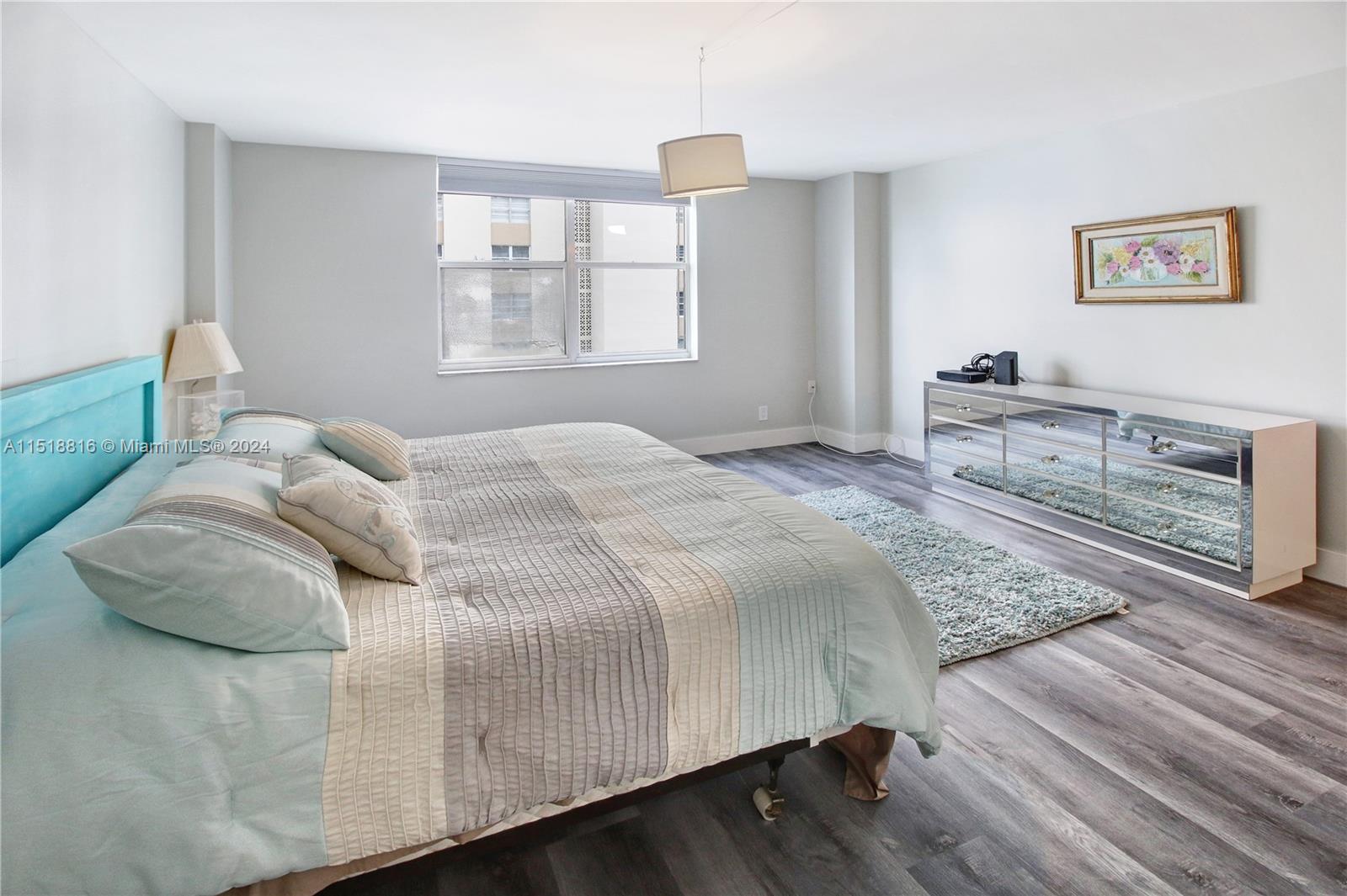 1865 S Ocean dr 6C, Hallandale Beach, Florida 33009, 1 Bedroom Bedrooms, ,2 BathroomsBathrooms,Residential,For Sale,1865 S Ocean dr 6C,A11518816