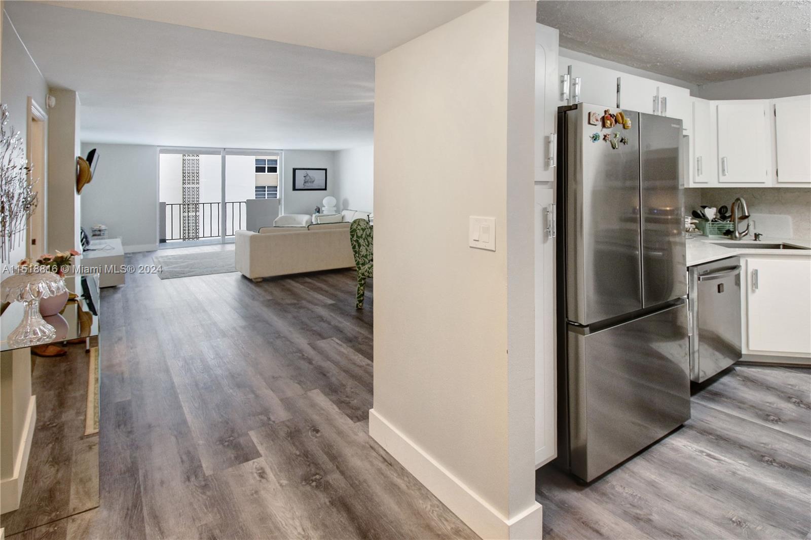 1865 S Ocean dr 6C, Hallandale Beach, Florida 33009, 1 Bedroom Bedrooms, ,2 BathroomsBathrooms,Residential,For Sale,1865 S Ocean dr 6C,A11518816