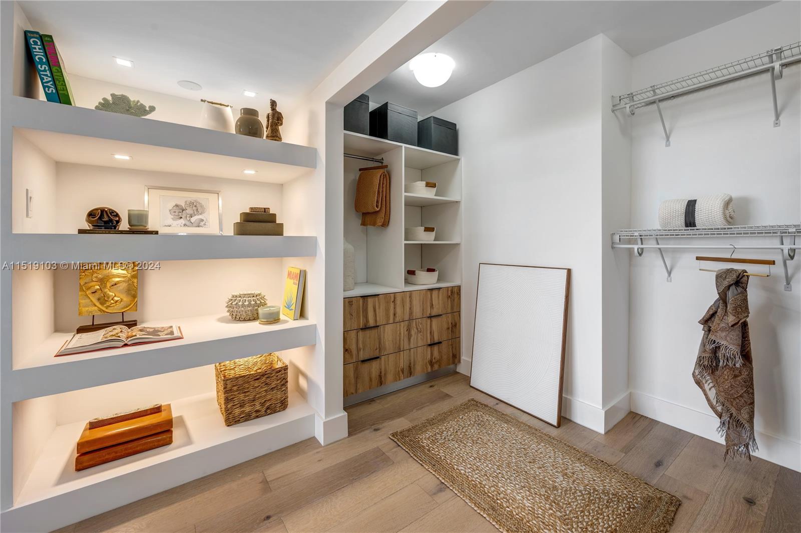 11113 Biscayne Blvd 754, Miami, Florida 33181, 2 Bedrooms Bedrooms, ,2 BathroomsBathrooms,Residential,For Sale,11113 Biscayne Blvd 754,A11519103