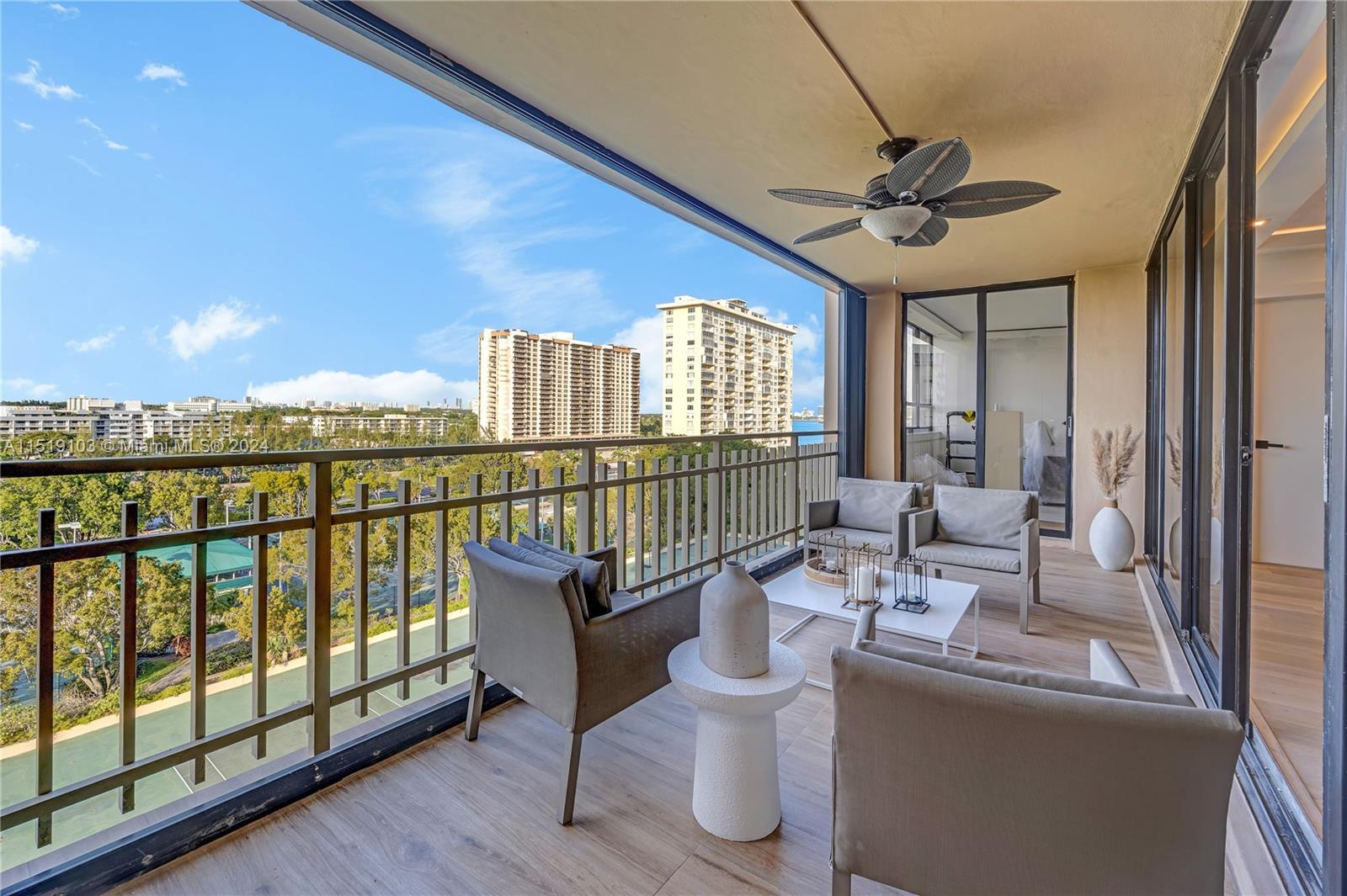 11113 Biscayne Blvd 754, Miami, Florida 33181, 2 Bedrooms Bedrooms, ,2 BathroomsBathrooms,Residential,For Sale,11113 Biscayne Blvd 754,A11519103