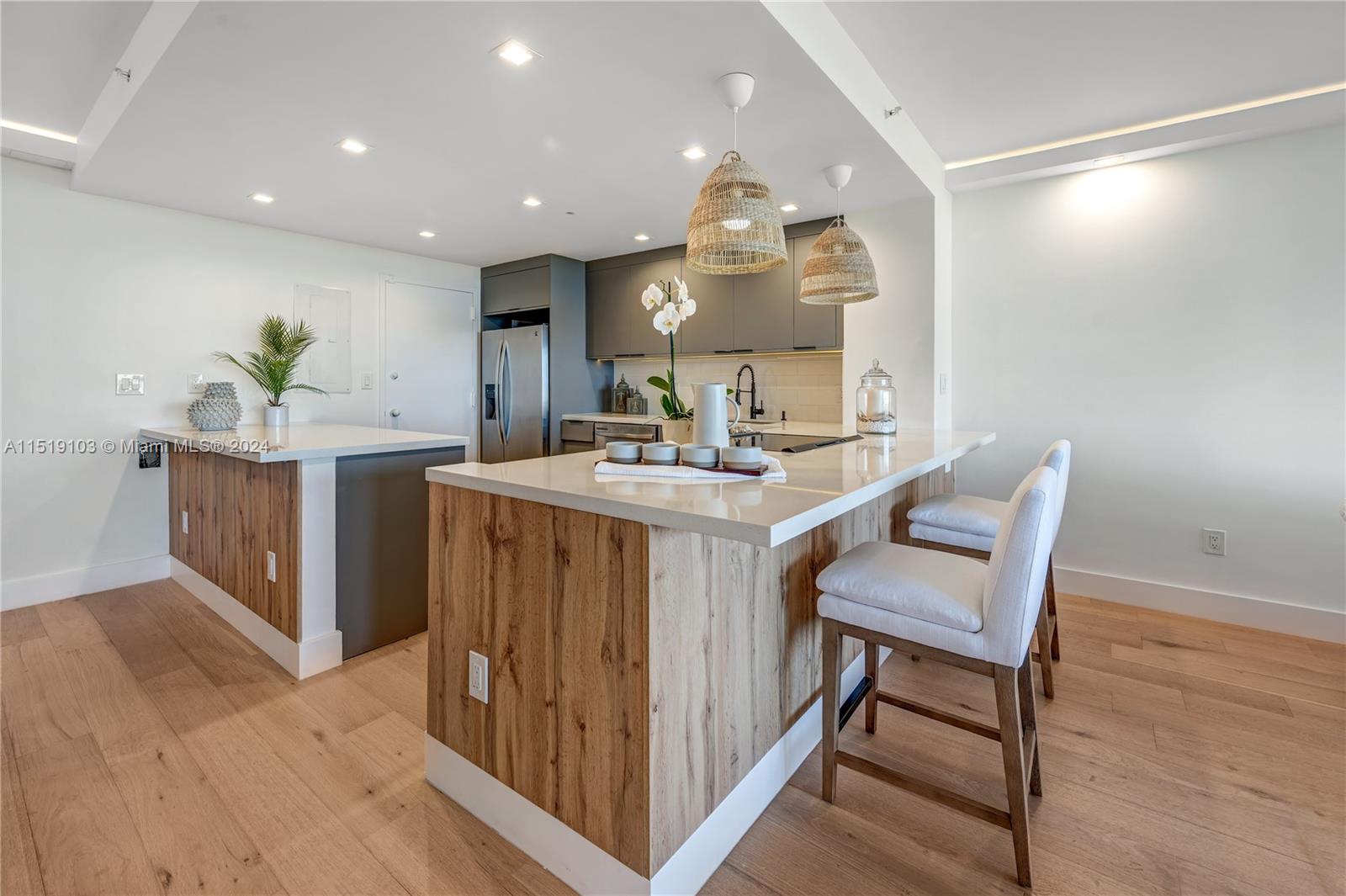 11113 Biscayne Blvd 754, Miami, Florida 33181, 2 Bedrooms Bedrooms, ,2 BathroomsBathrooms,Residential,For Sale,11113 Biscayne Blvd 754,A11519103