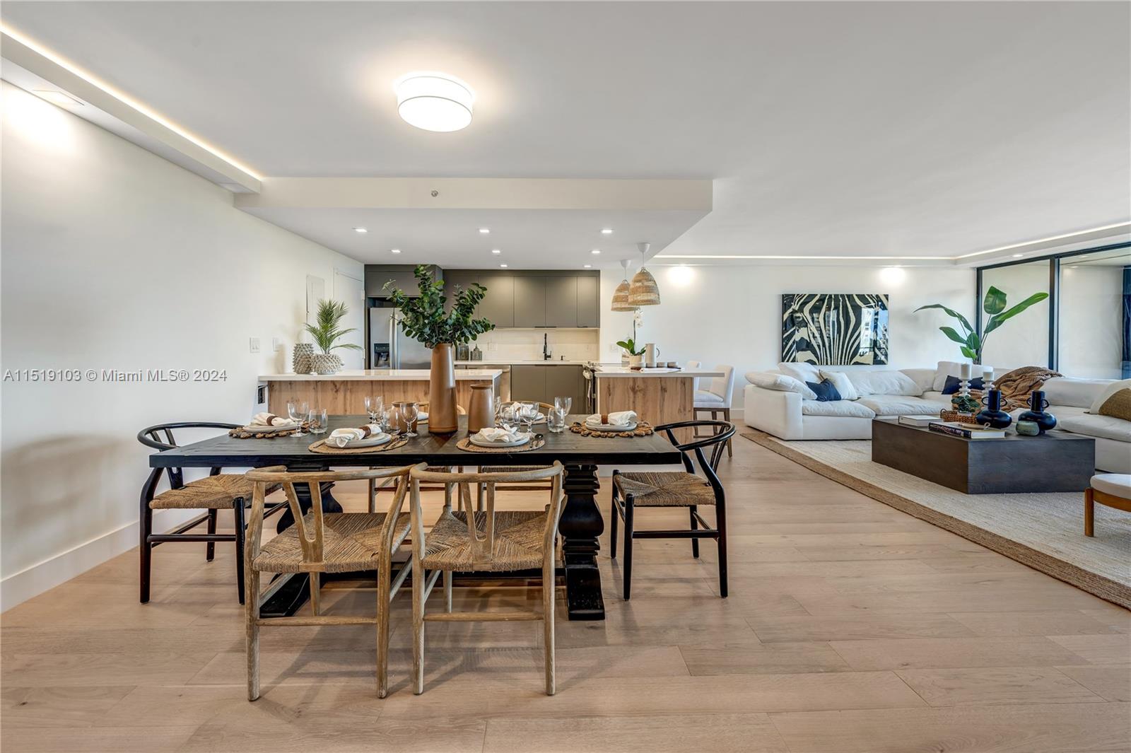 11113 Biscayne Blvd 754, Miami, Florida 33181, 2 Bedrooms Bedrooms, ,2 BathroomsBathrooms,Residential,For Sale,11113 Biscayne Blvd 754,A11519103