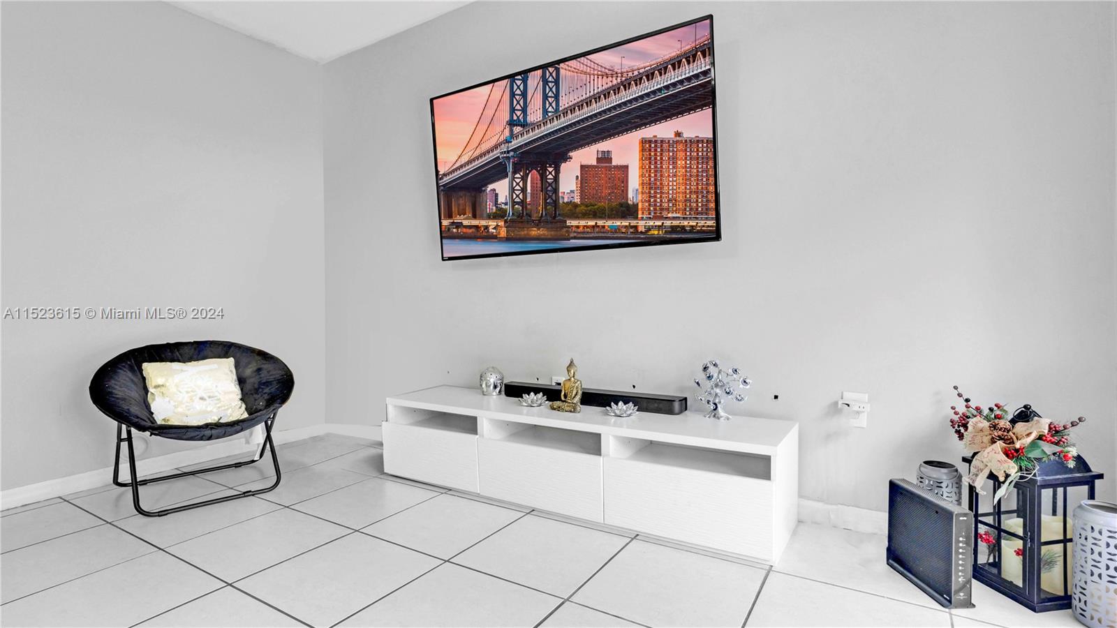 7145 NW 173rd Dr 1106, Hialeah, Florida 33015, 3 Bedrooms Bedrooms, ,2 BathroomsBathrooms,Residential,For Sale,7145 NW 173rd Dr 1106,A11523615