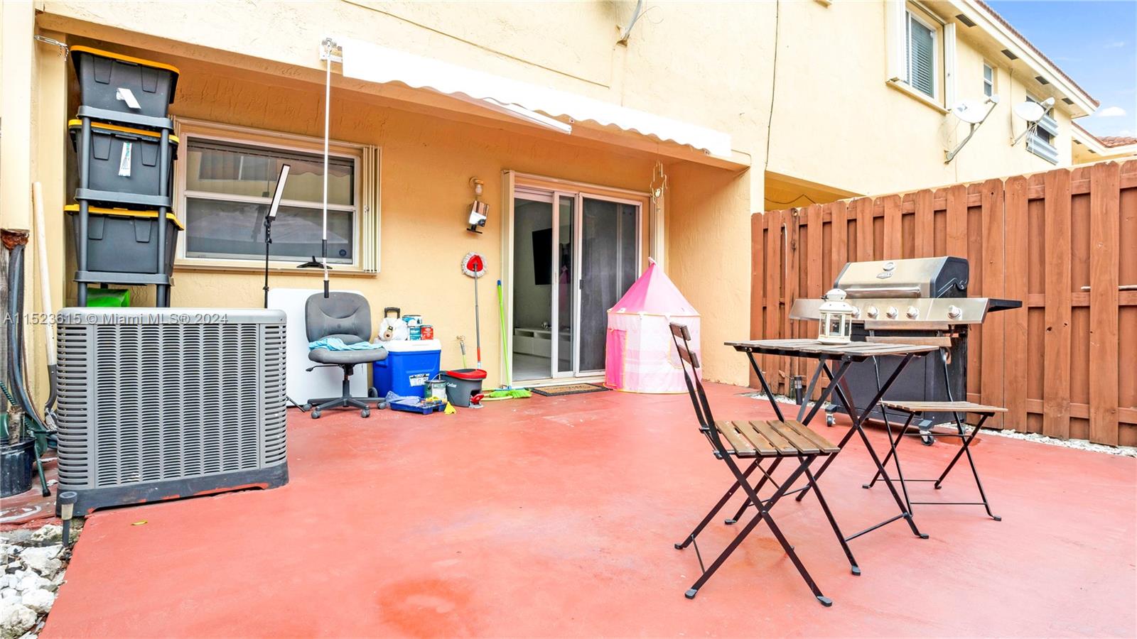 7145 NW 173rd Dr 1106, Hialeah, Florida 33015, 3 Bedrooms Bedrooms, ,2 BathroomsBathrooms,Residential,For Sale,7145 NW 173rd Dr 1106,A11523615