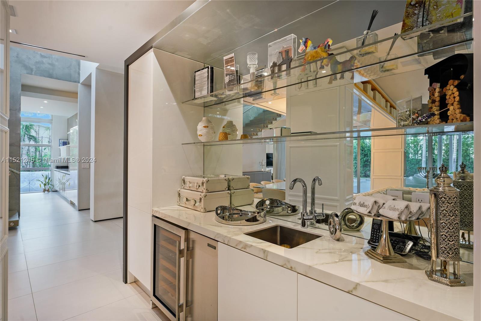 165 Bal Bay Dr, Bal Harbour, FL 33154, 6 Bedrooms Bedrooms, ,6 BathroomsBathrooms,Residential,For Sale,Bal Bay Dr,A11521245