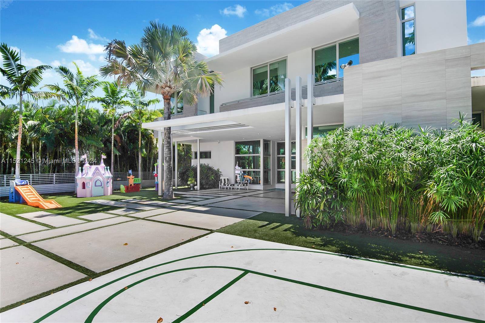 165 Bal Bay Dr, Bal Harbour, FL 33154, 6 Bedrooms Bedrooms, ,6 BathroomsBathrooms,Residential,For Sale,Bal Bay Dr,A11521245