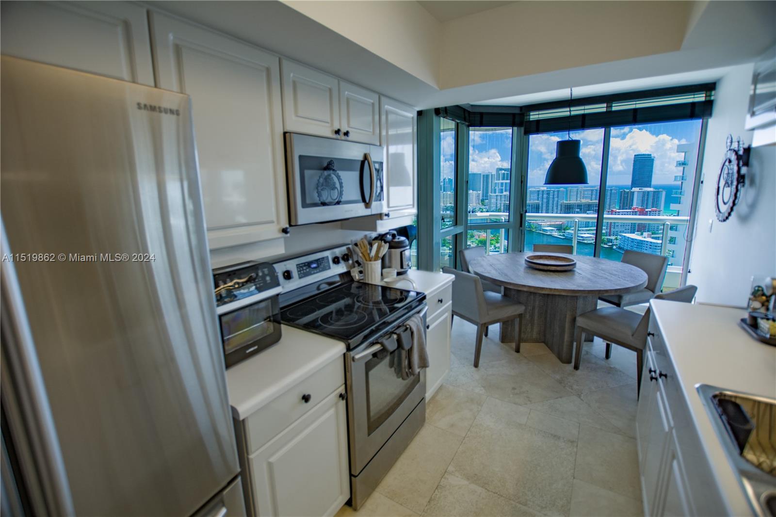 21205 Yacht Club Dr 3001, Aventura, FL 33180, 3 Bedrooms Bedrooms, ,2 BathroomsBathrooms,Residential,For Sale,Yacht Club Dr,A11519862