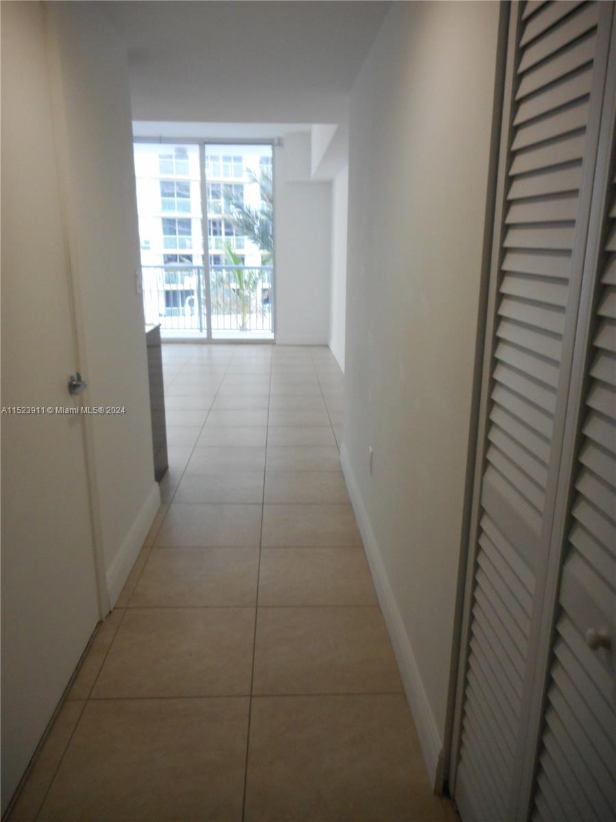 1750 N Bayshore Dr 1205, Miami, Florida 33132, ,1 BathroomBathrooms,Residential,For Sale,1750 N Bayshore Dr 1205,A11523911